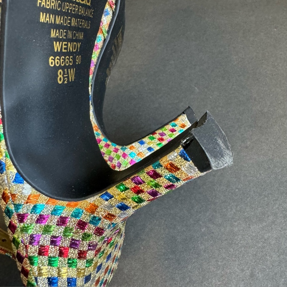 Vintage Gold Rainbow Pumps Clear Metallic Colorful Heels 60s Retro Size 8.5 - Picture 11 of 14